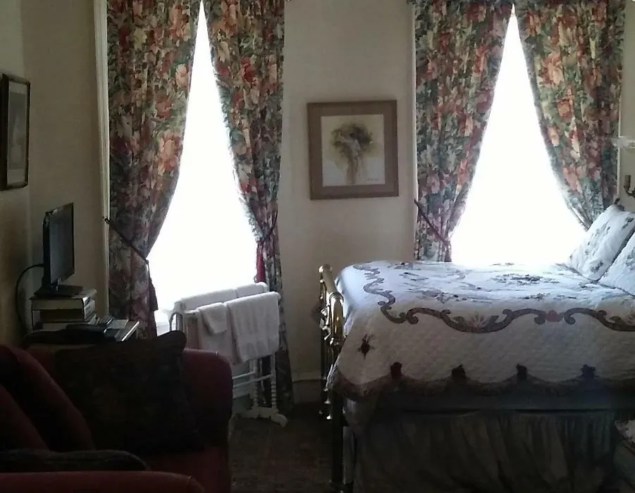 Burbridge Street B&B-1