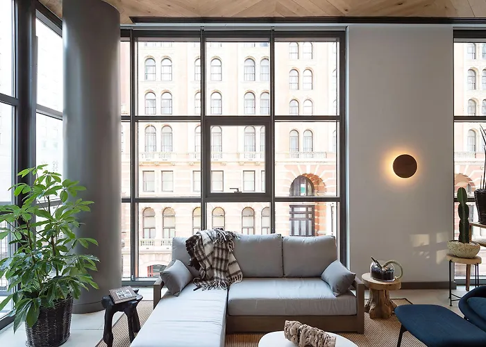 Hotel with view: Roost East Market